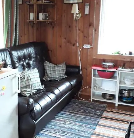 Hommik House